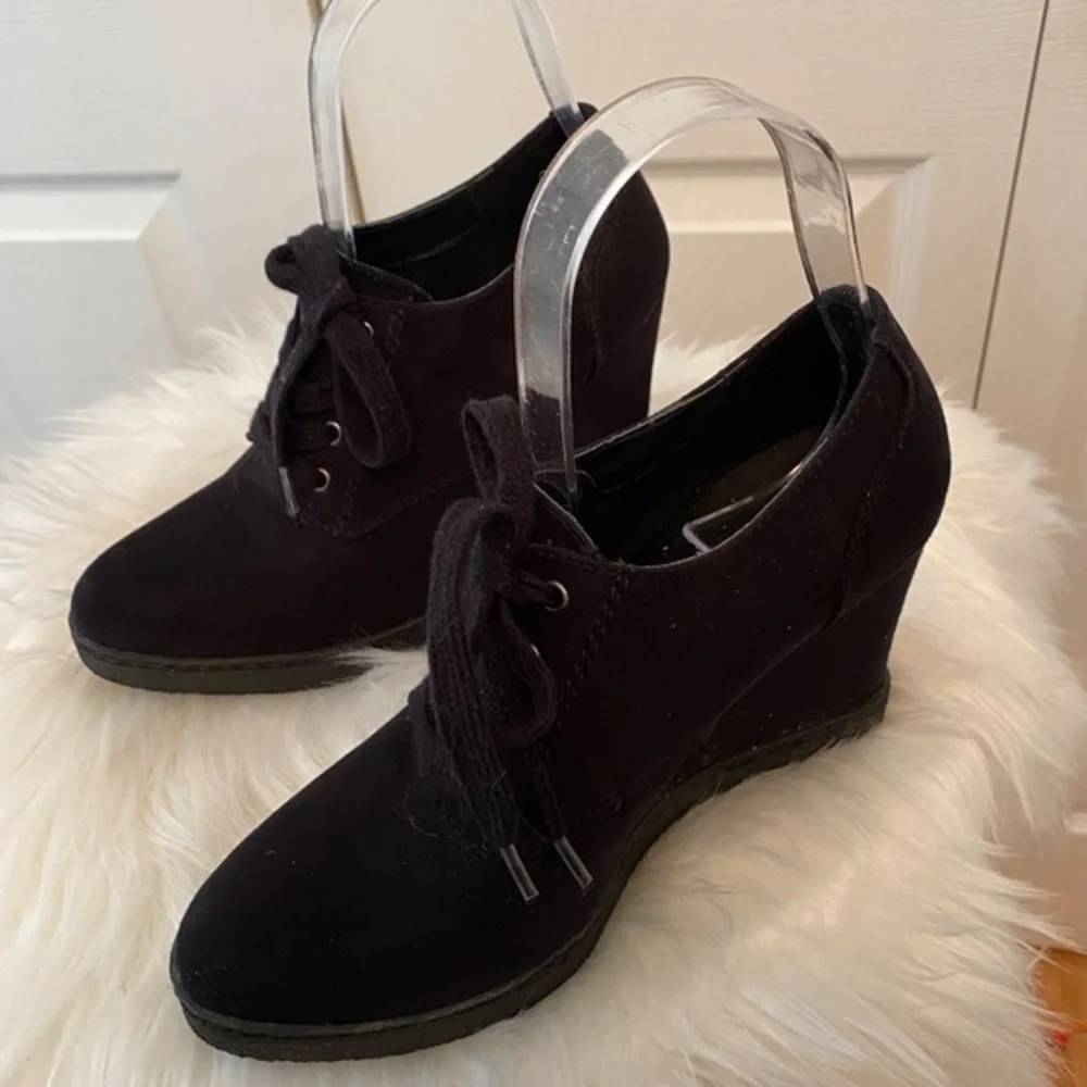 X-Appeal Black Wedge Ankle Boot Size 6
